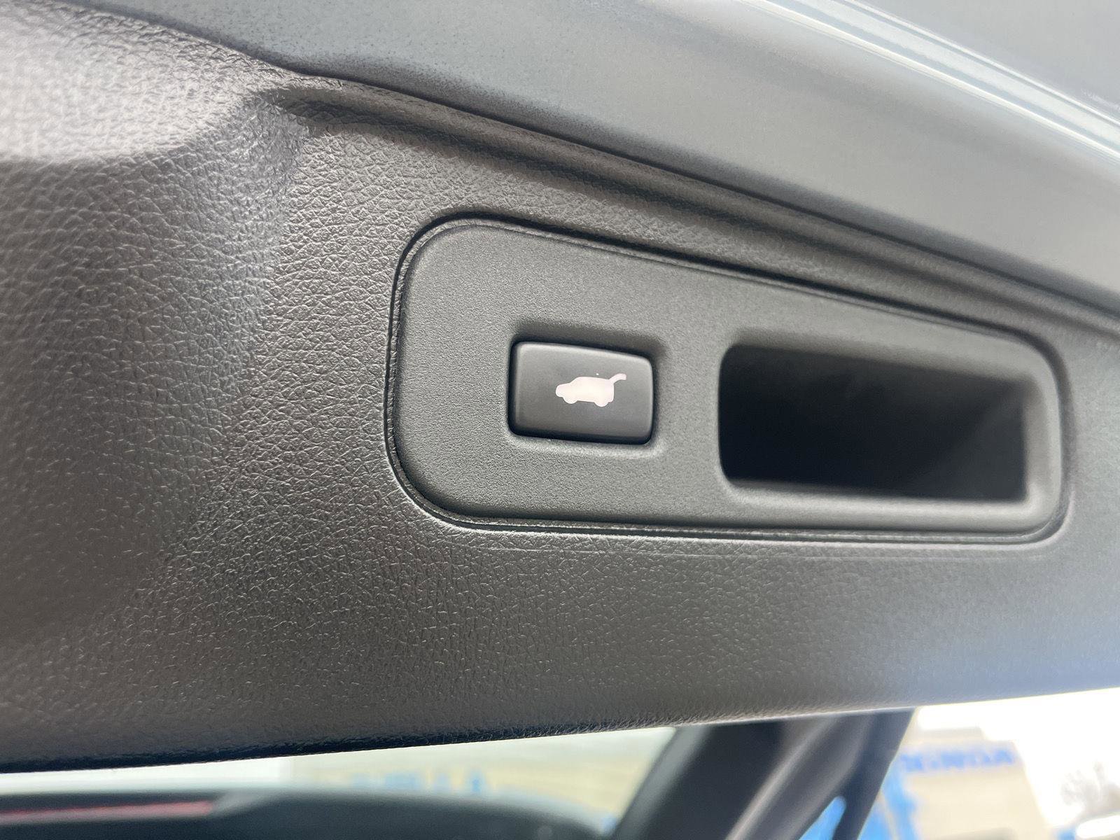 Certified 2023 Honda Passport EX-L image 14