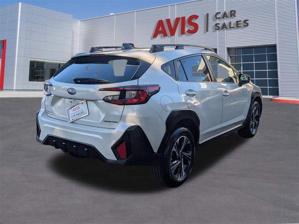 Used 2024 Subaru Crosstrek 2.0i Premium image 6