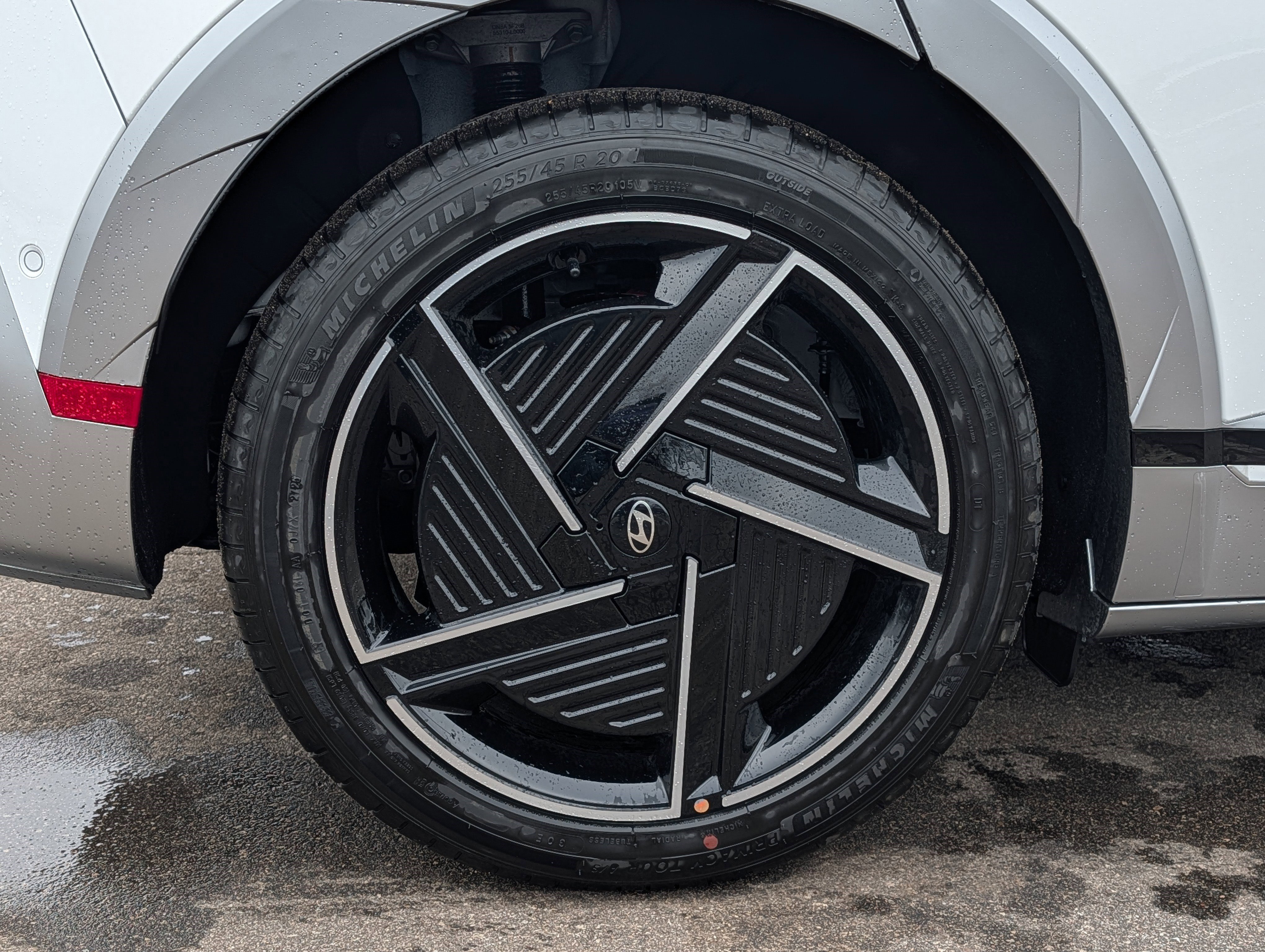 New 2026 Hyundai Ioniq 5 Limited image 5