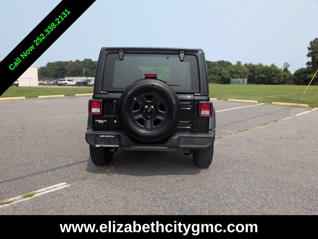 Used 2018 Jeep Wrangler Unlimited Sport AWD/4WD image 8