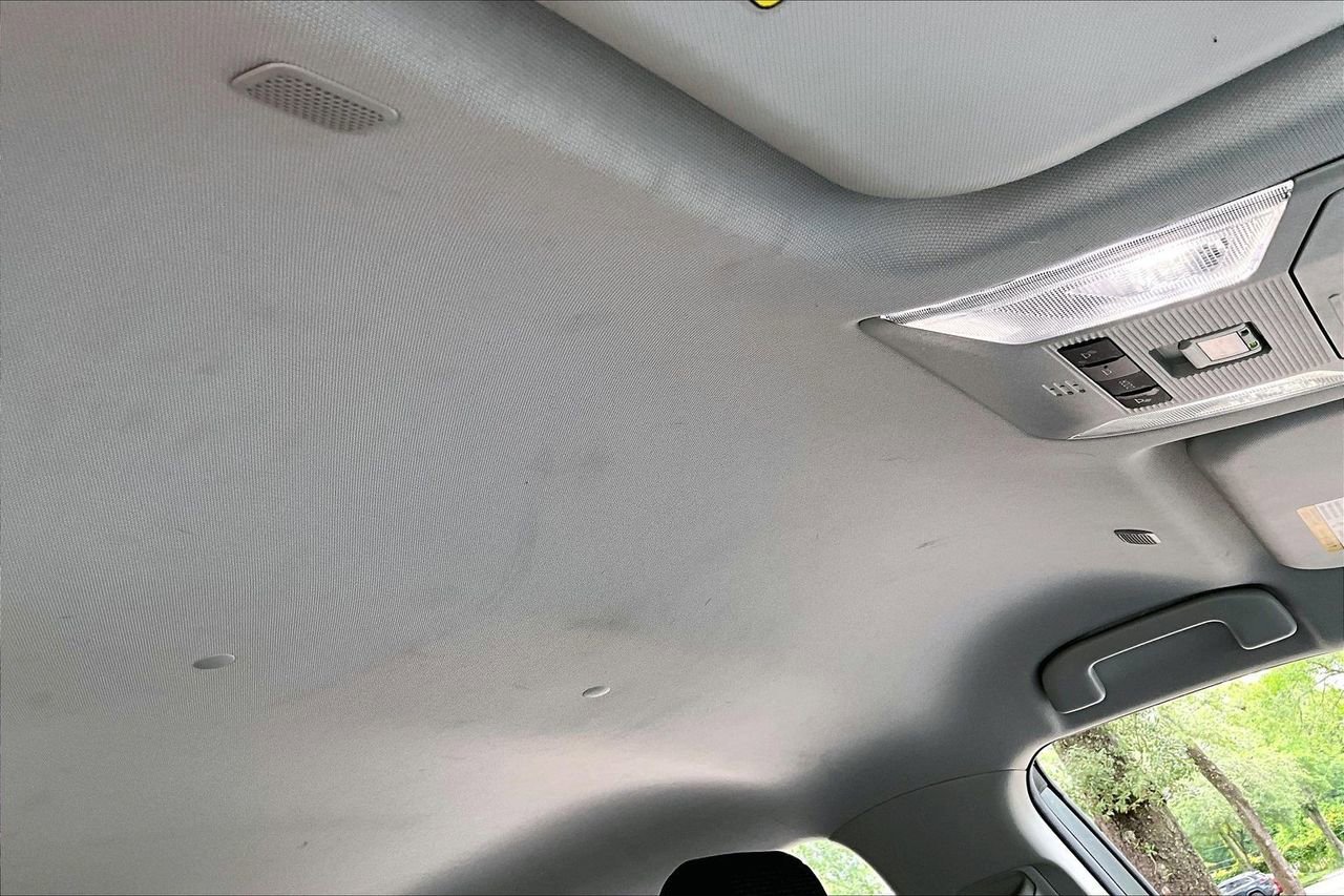 Used 2024 Toyota RAV4 LE FWD image 27