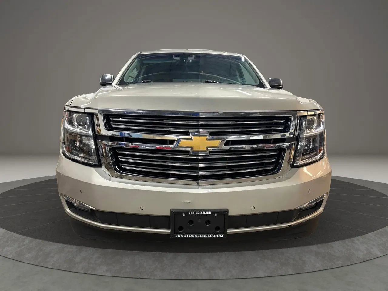 Used 2017 Chevrolet Tahoe Premier image 3