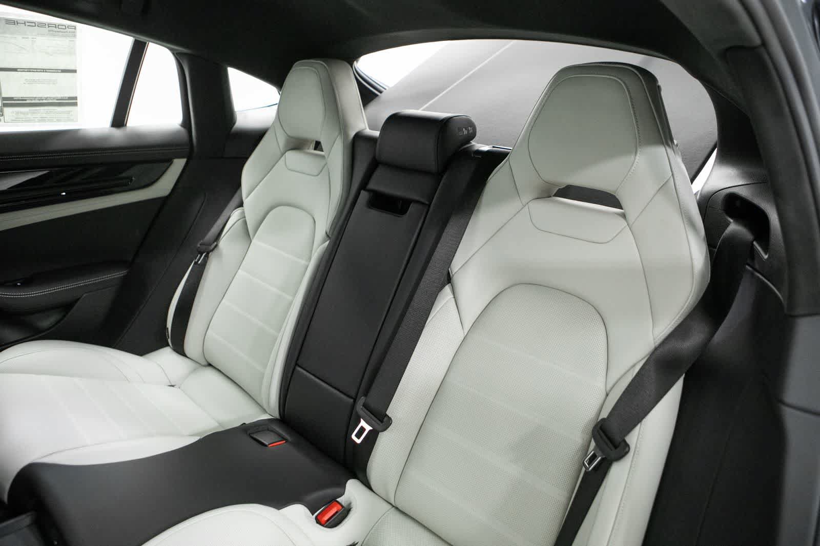 New 2026 Porsche Panamera GTS AWD/4WD image 37