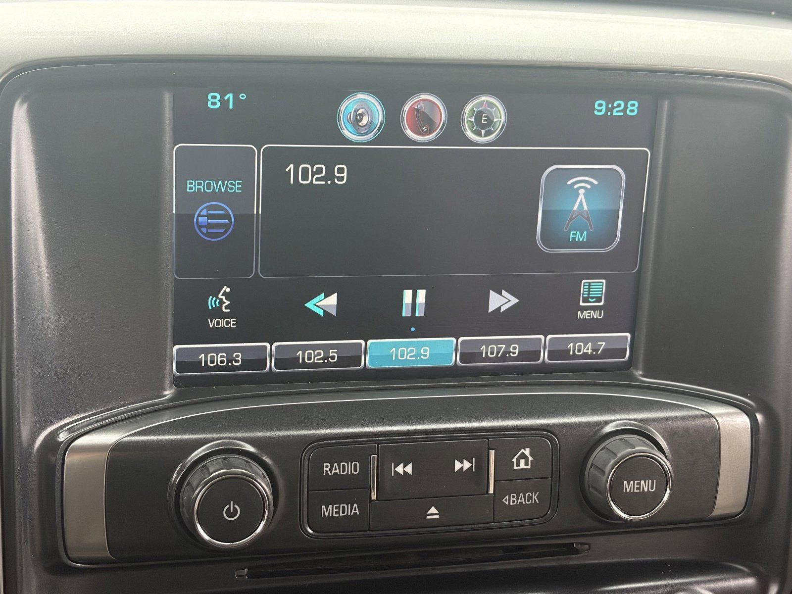 Used 2015 Chevrolet Silverado 1500 LT w/ All Star Edition image 27