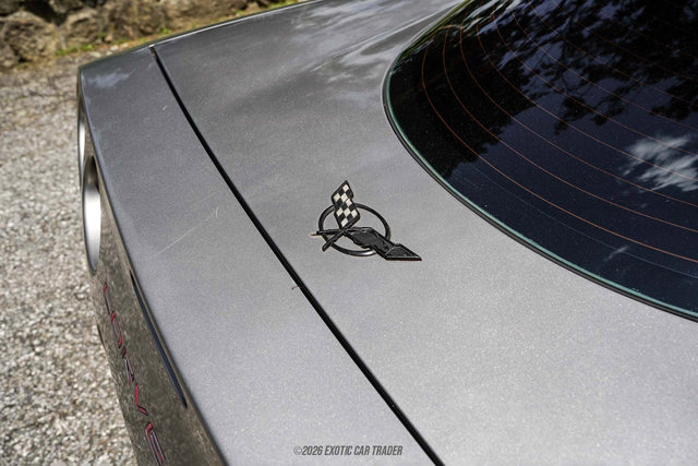 Used 2000 Chevrolet Corvette Coupe w/ Roof Pkg RWD image 54