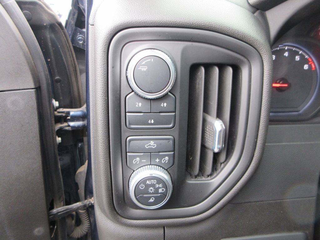 Certified 2023 GMC Sierra 3500 Pro w/ Convenience Package image 23