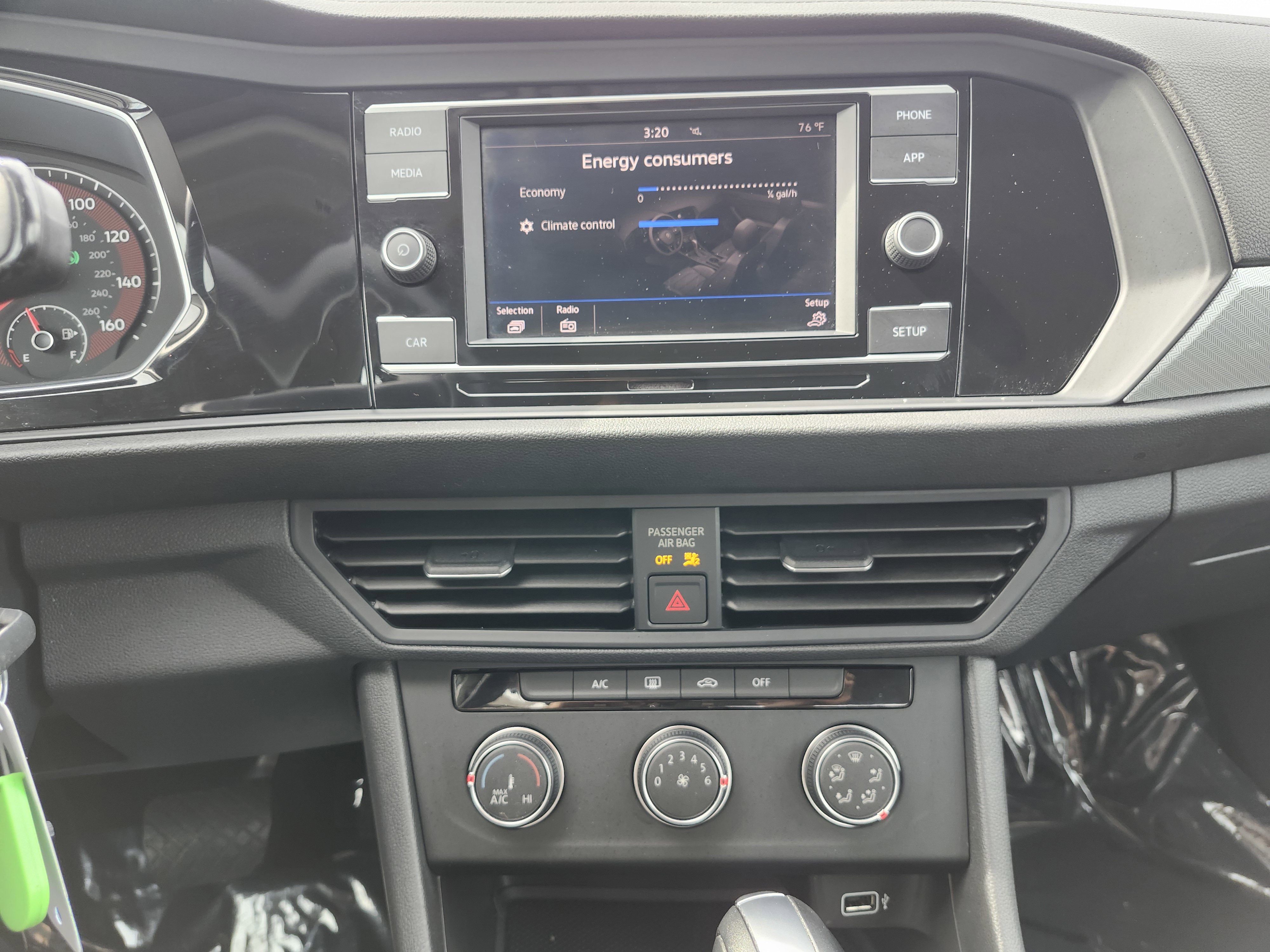 Used 2019 Volkswagen Jetta S w/ Driver Assistance Package image 27