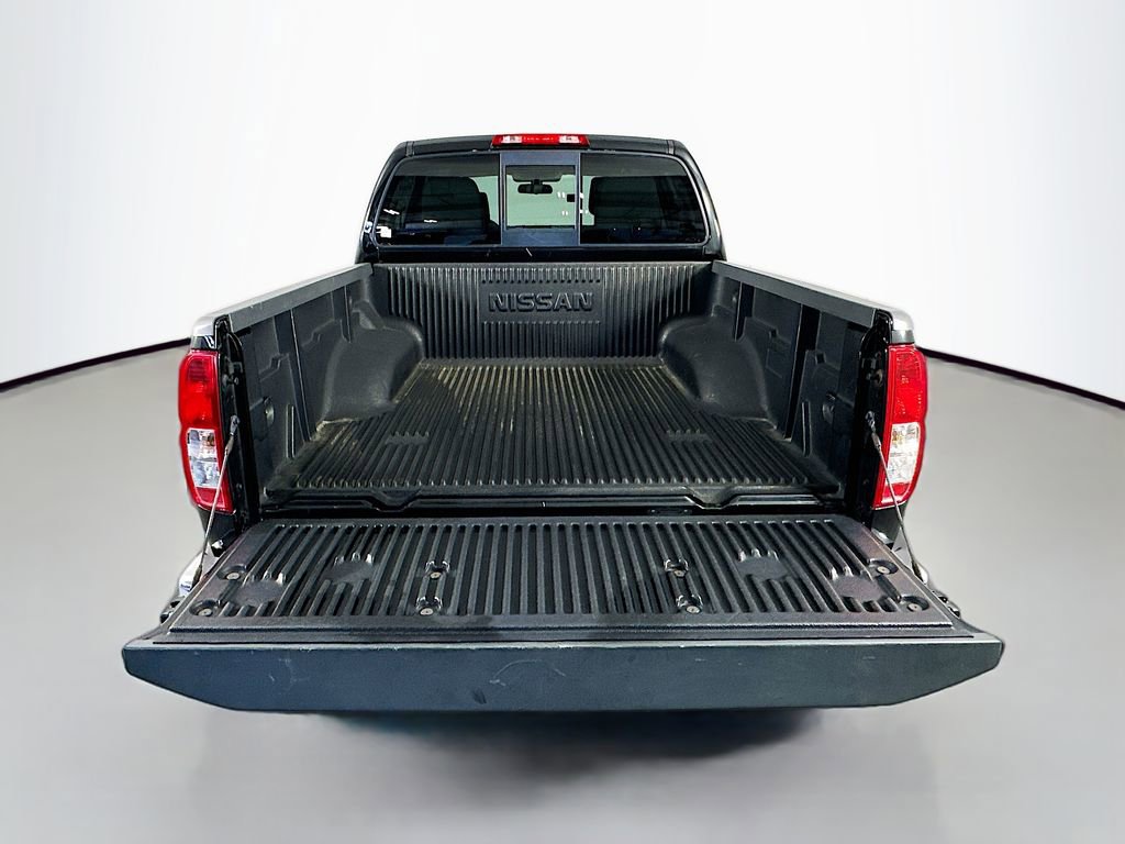 Used 2017 Nissan Frontier SV AWD/4WD image 26
