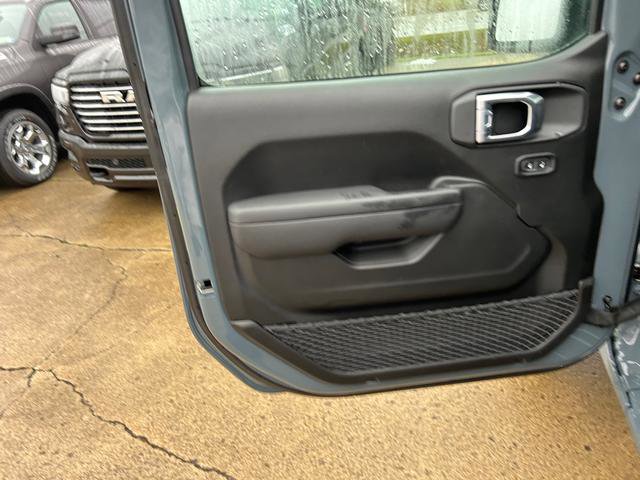 New 2026 Jeep Gladiator Sport AWD/4WD image 7