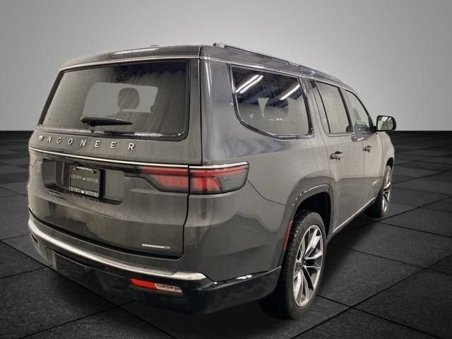 Used 2022 Jeep Wagoneer Series III w/ Premium Group I AWD/4WD image 6