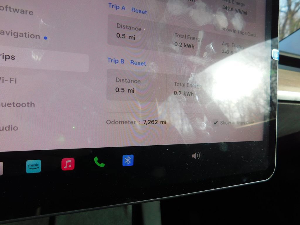 Used 2023 Tesla Model 3 Standard Range image 11