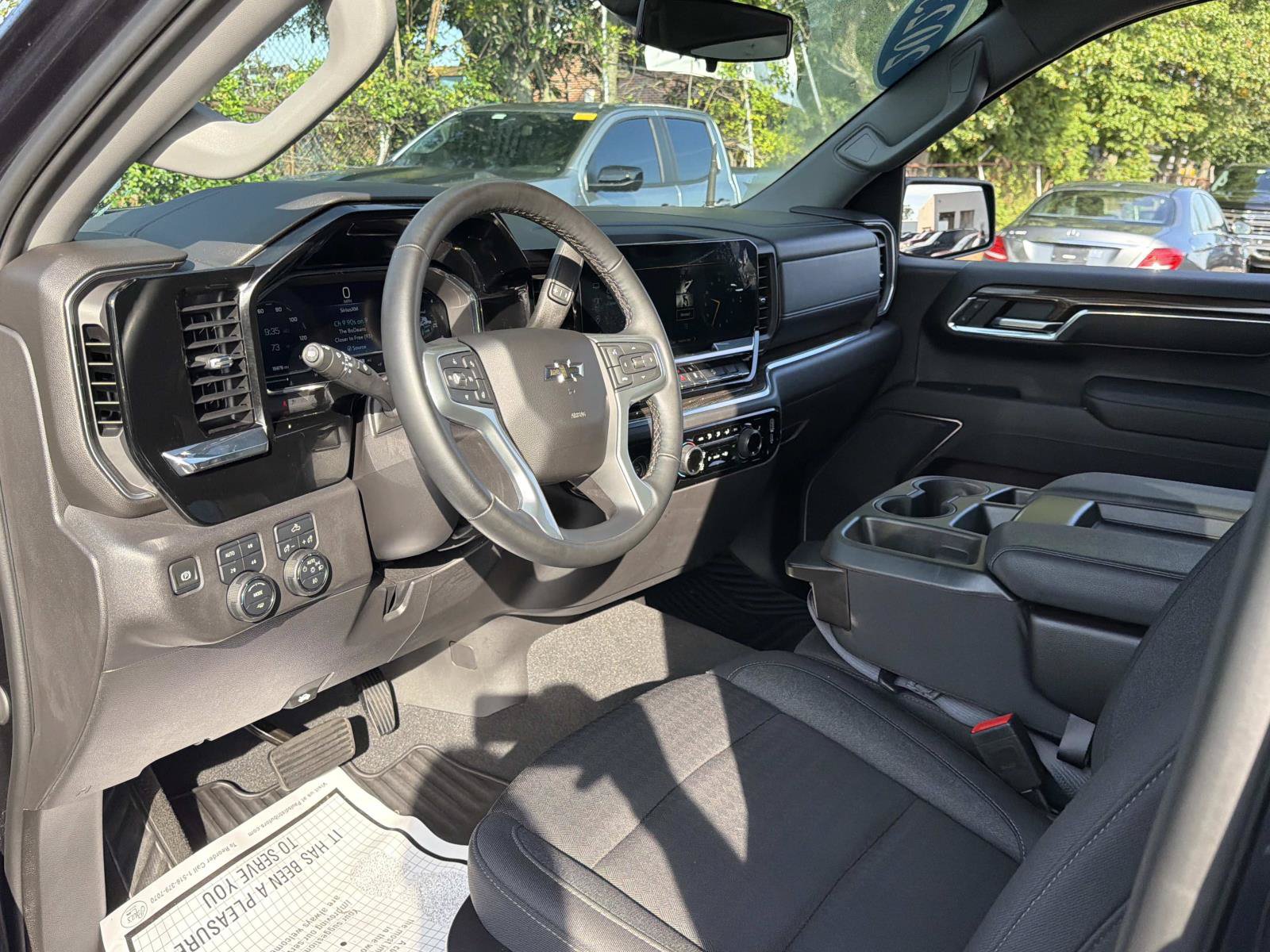 Used 2023 Chevrolet Silverado 1500 RST w/ Z71 Off-Road Package AWD/4WD image 21