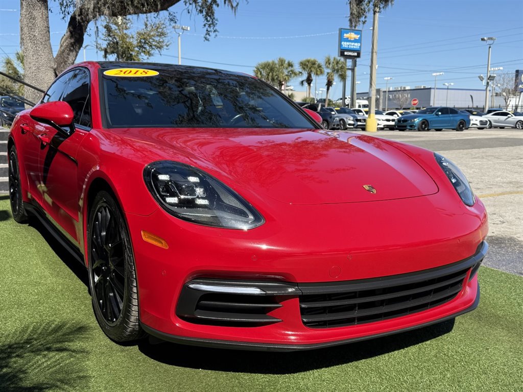 Used 2018 Porsche Panamera 4 image 3