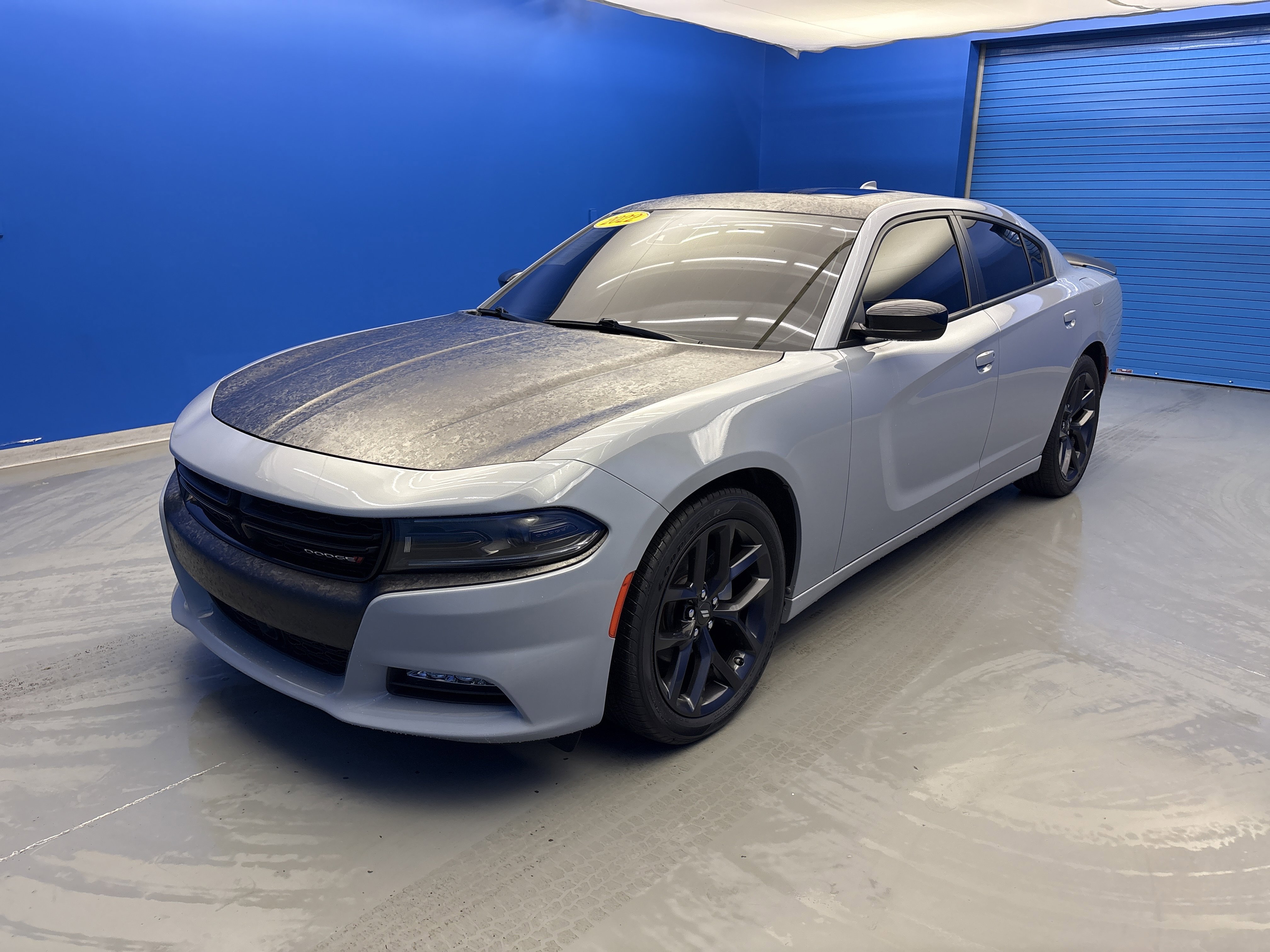 Used 2022 Dodge Charger SXT w/ Plus Group RWD image 4