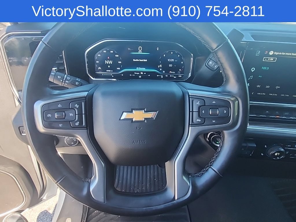 Used 2025 Chevrolet Silverado 1500 LT RWD image 9