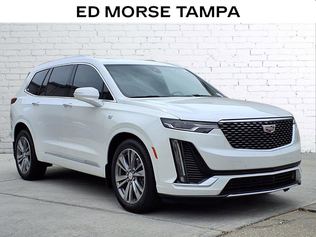 Certified 2022 Cadillac XT6 Premium Luxury image 5