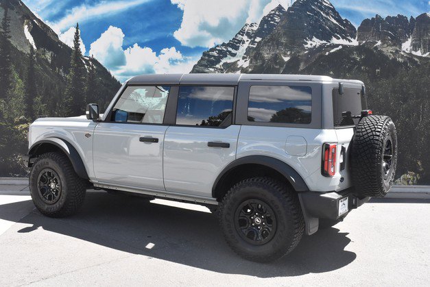 Used 2024 Ford Bronco Wildtrak AWD/4WD image 9