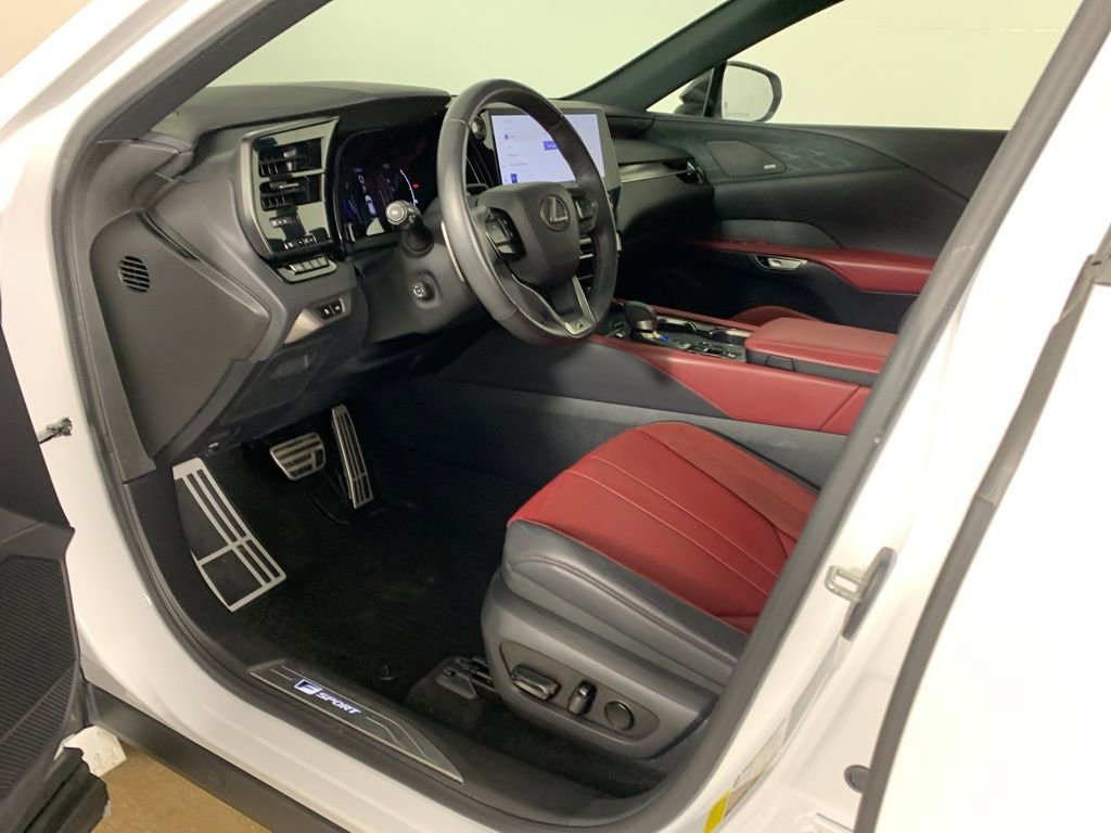 Used 2023 Lexus RX 500h F Sport w/ Accessory Package (2T) image 32