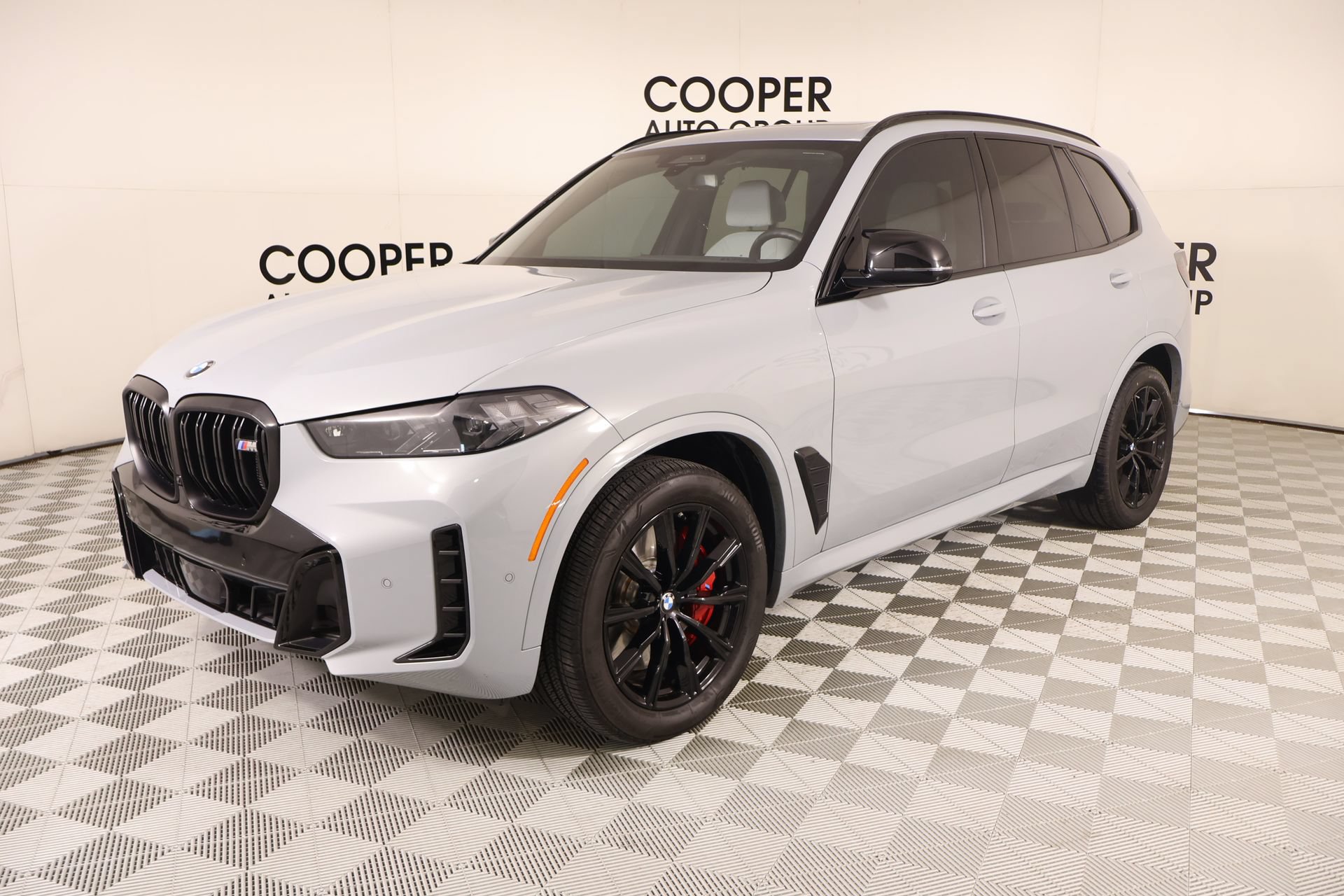 Used 2025 BMW X5 M60i AWD/4WD image 12