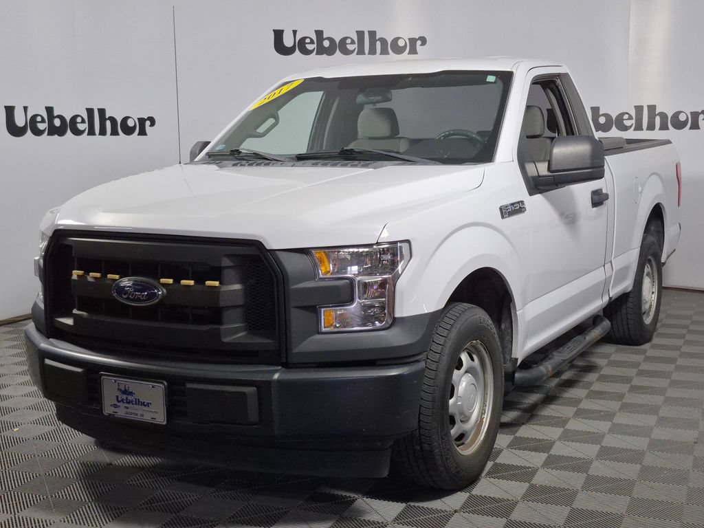 Used 2017 Ford F150 XL w/ Equipment Group 101A Mid RWD image 3
