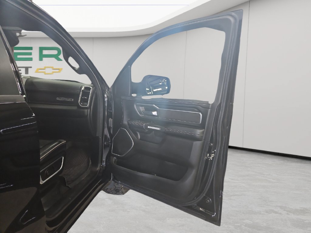 Used 2023 RAM 1500 Laramie AWD/4WD image 48