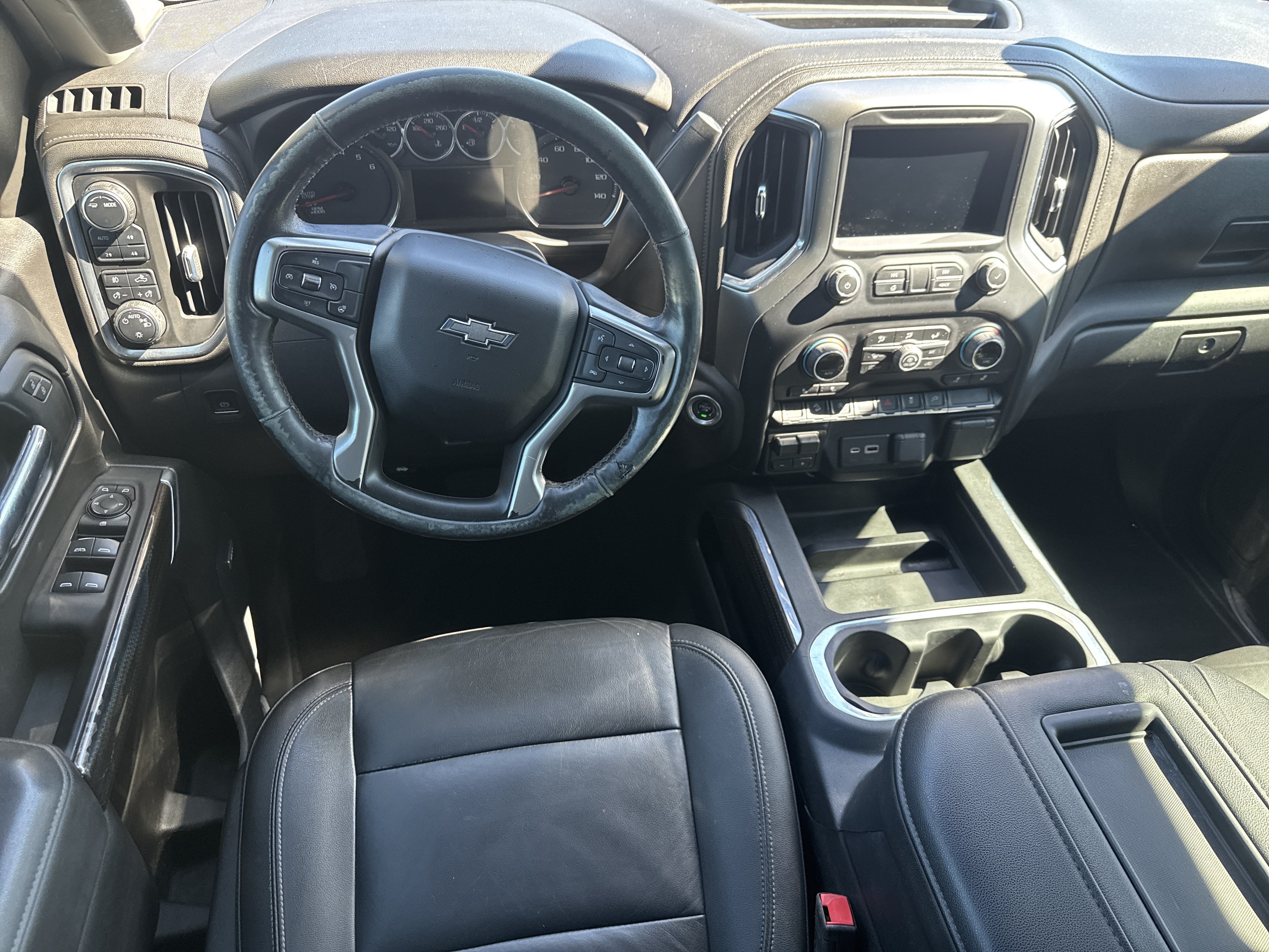 Used 2022 Chevrolet Silverado 1500 RST AWD/4WD image 6