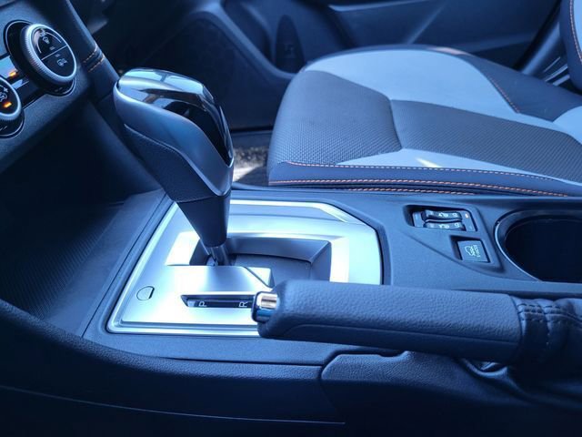 Used 2022 Subaru Crosstrek 2.0i Premium image 11