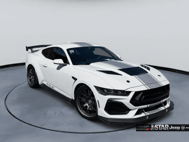 Used 2024 Ford Mustang GT Premium w/ GT Performance Package RWD image 3