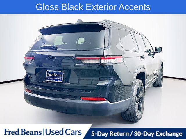 Certified 2025 Jeep Grand Cherokee L Altitude AWD/4WD image 10