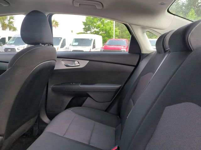 Used 2023 Kia Forte LXS w/ LXS Technology Package FWD image 13