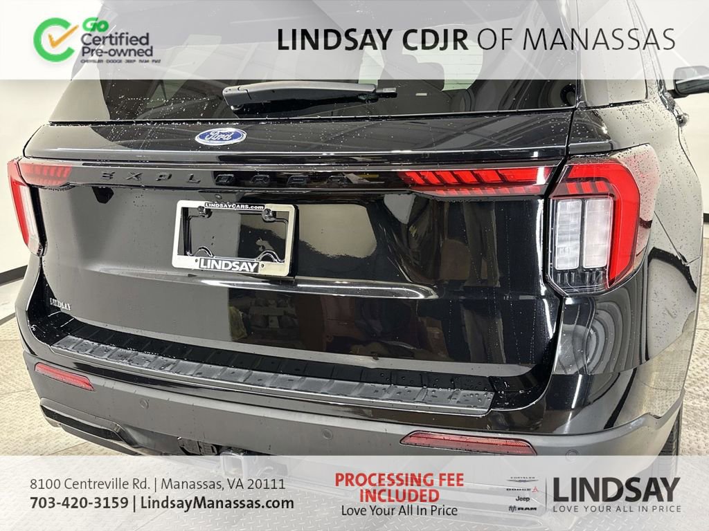 Used 2025 Ford Explorer ST-Line RWD image 9