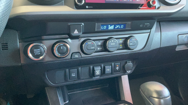 Used 2021 Toyota Tacoma TRD Off-Road AWD/4WD image 16