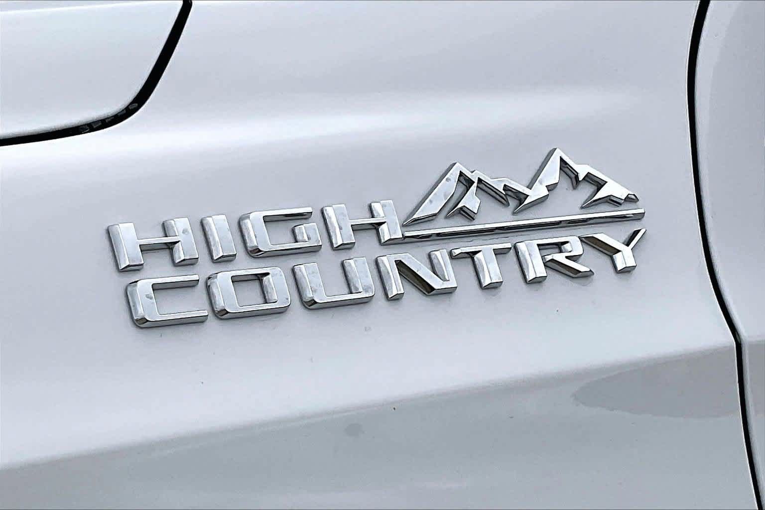 Used 2022 Chevrolet Tahoe High Country AWD/4WD image 7