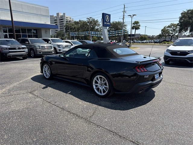Used 2024 Ford Mustang GT Premium image 9