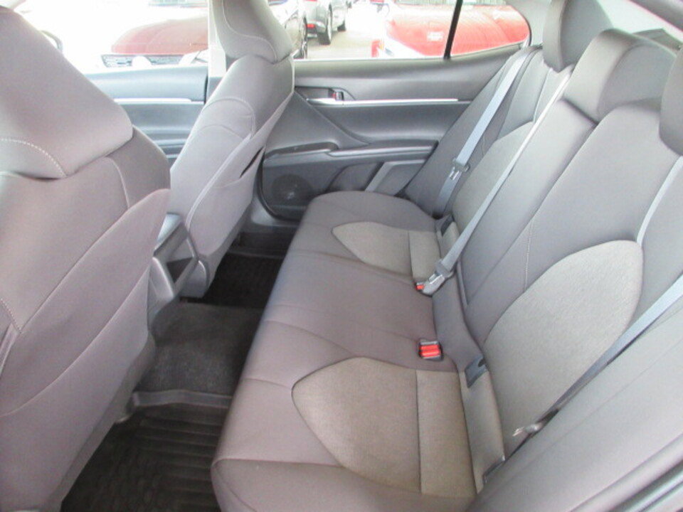 Used 2024 Toyota Camry LE image 13