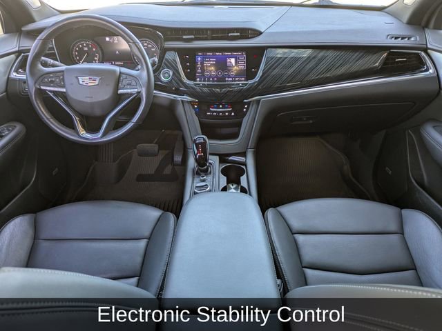 Used 2023 Cadillac XT6 Premium Luxury w/ Technology Package image 20