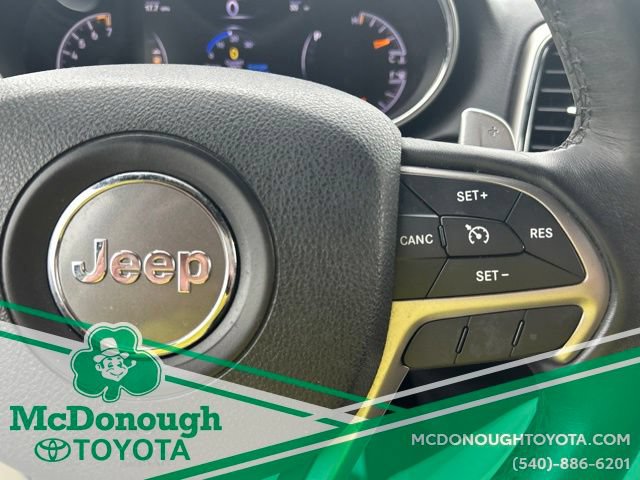 Used 2017 Jeep Grand Cherokee Altitude RWD image 18
