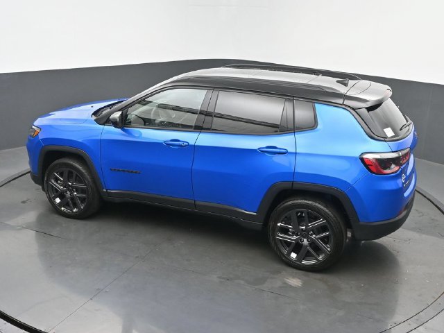 New 2026 Jeep Compass Limited w/ Sun, Sound & Navigation Group AWD/4WD image 37