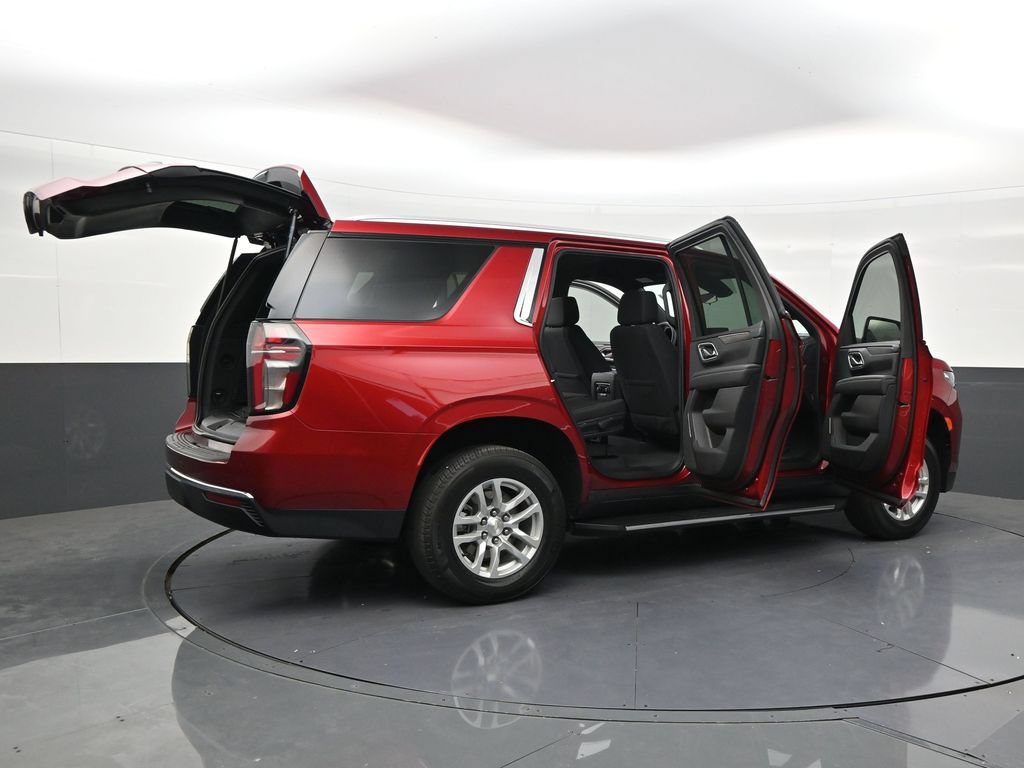 Used 2024 Chevrolet Tahoe LS RWD image 29