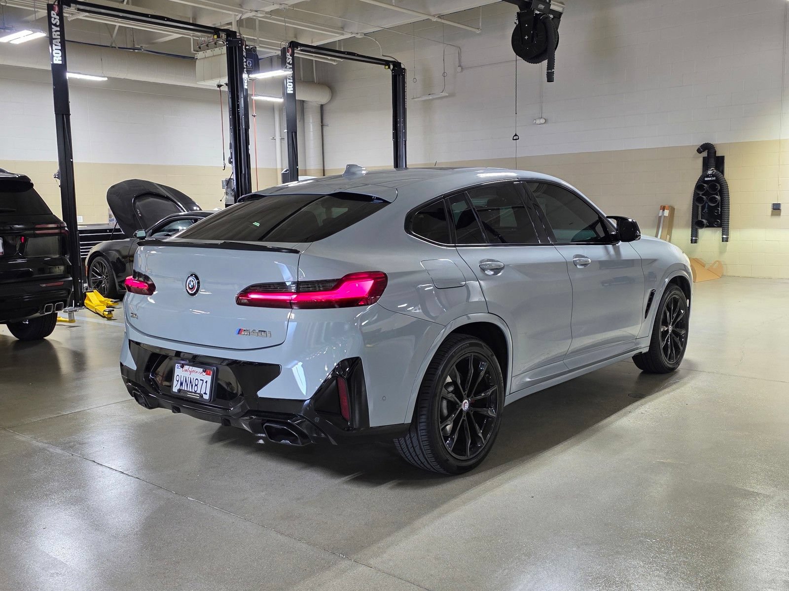 Used 2023 BMW X4 M40i w/ Premium Package AWD/4WD image 7