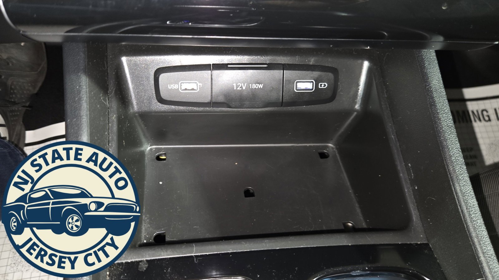 Used 2022 Hyundai Santa Cruz SEL image 15