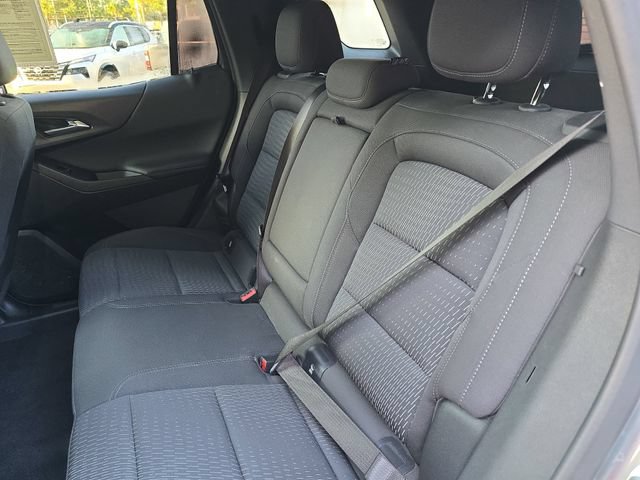 Used 2025 Chevrolet Equinox LT FWD image 18