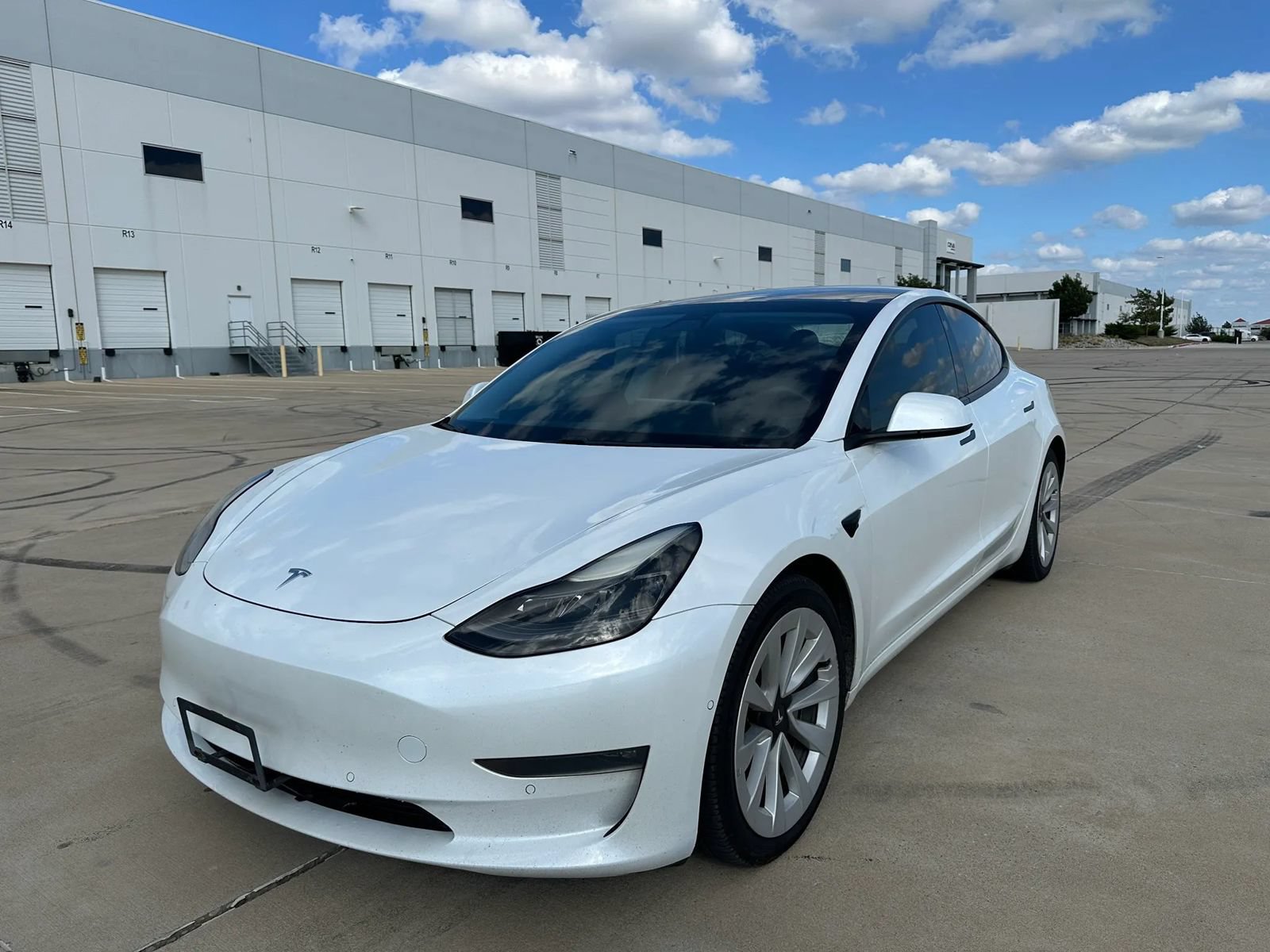 Used 2021 Tesla Model 3 Long Range AWD/4WD image 3