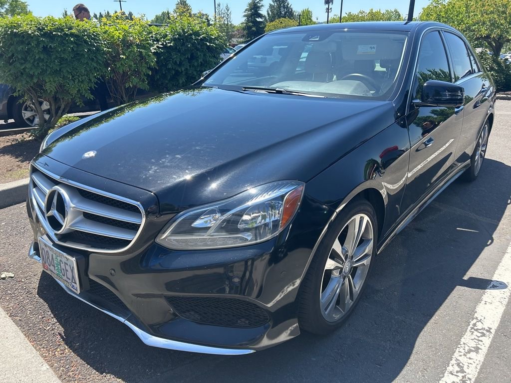 Used 2014 Mercedes-Benz E 350 4MATIC Sedan image 2