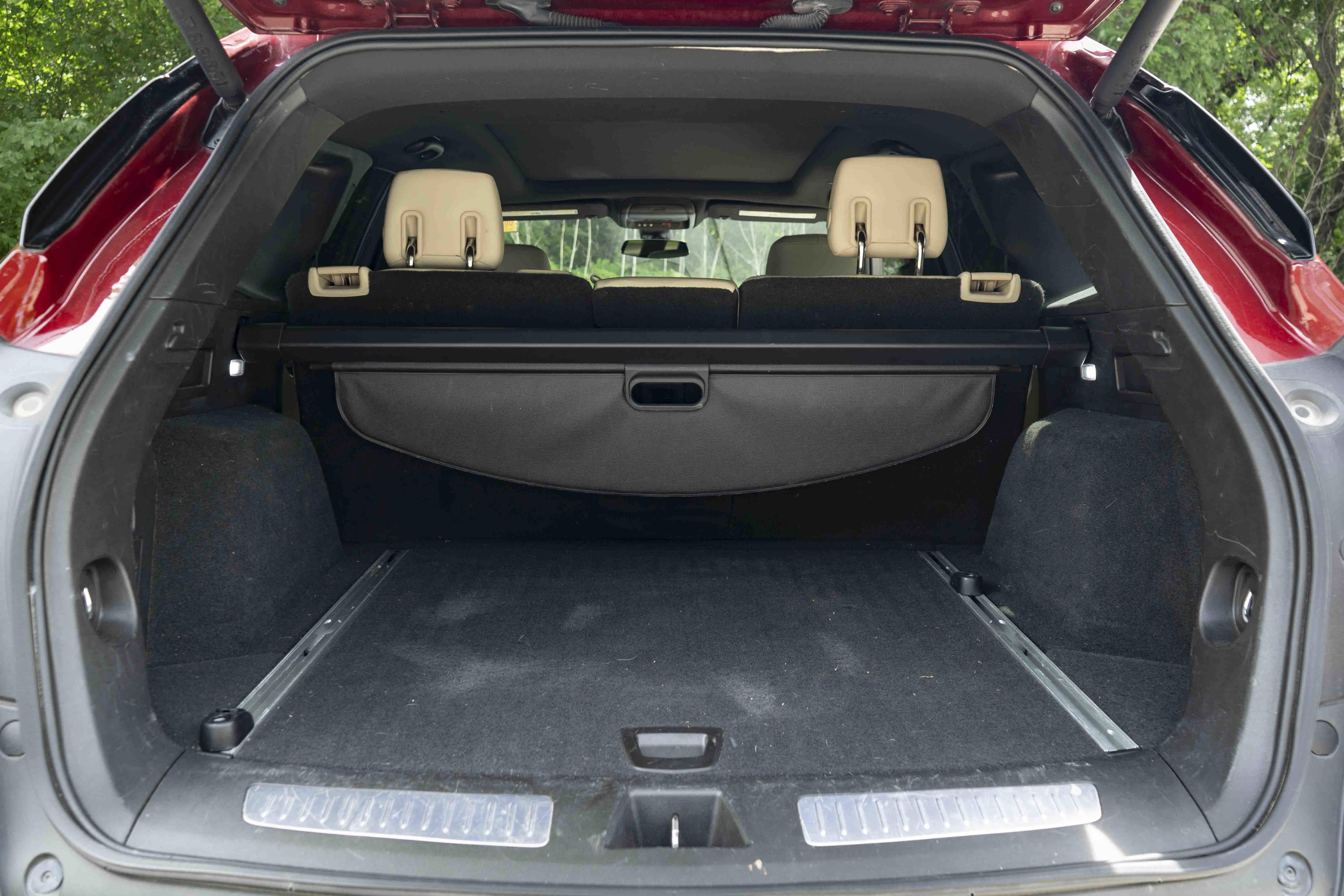 Used 2017 Cadillac XT5 Luxury w/ Driver Awareness Package FWD image 44