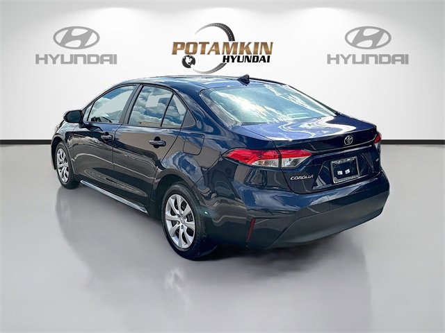 Used 2023 Toyota Corolla LE image 7