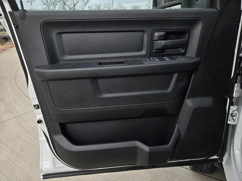 New 2026 RAM 5500 Tradesman AWD/4WD image 17