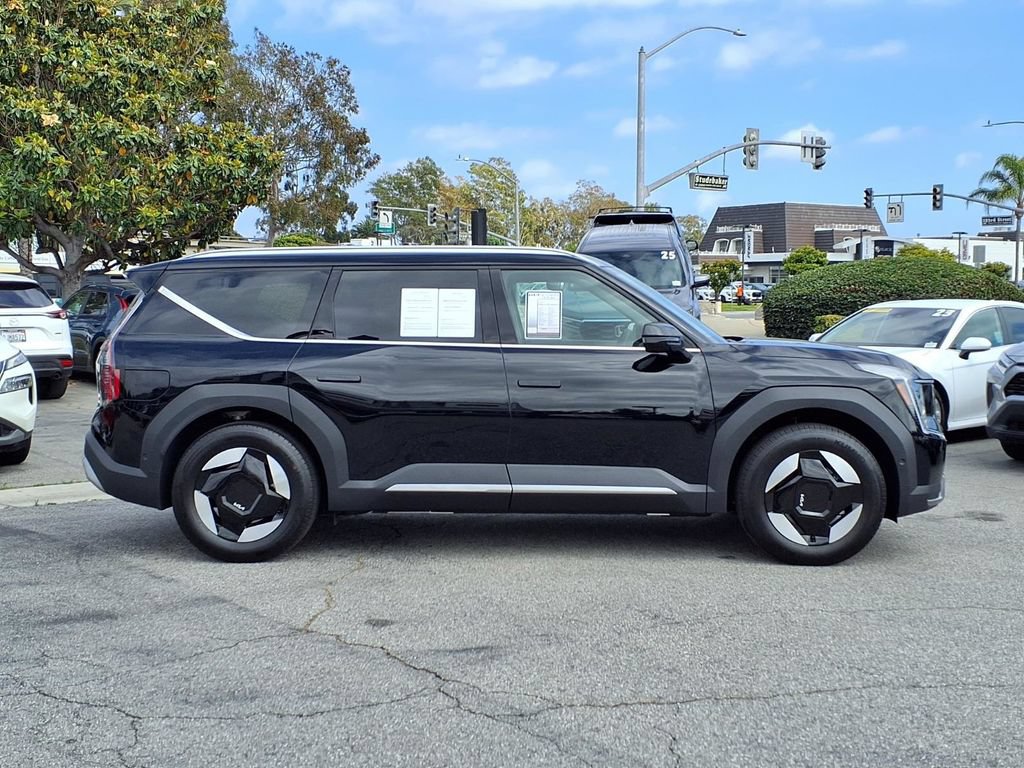 Used 2026 Kia EV9 Wind AWD/4WD image 6