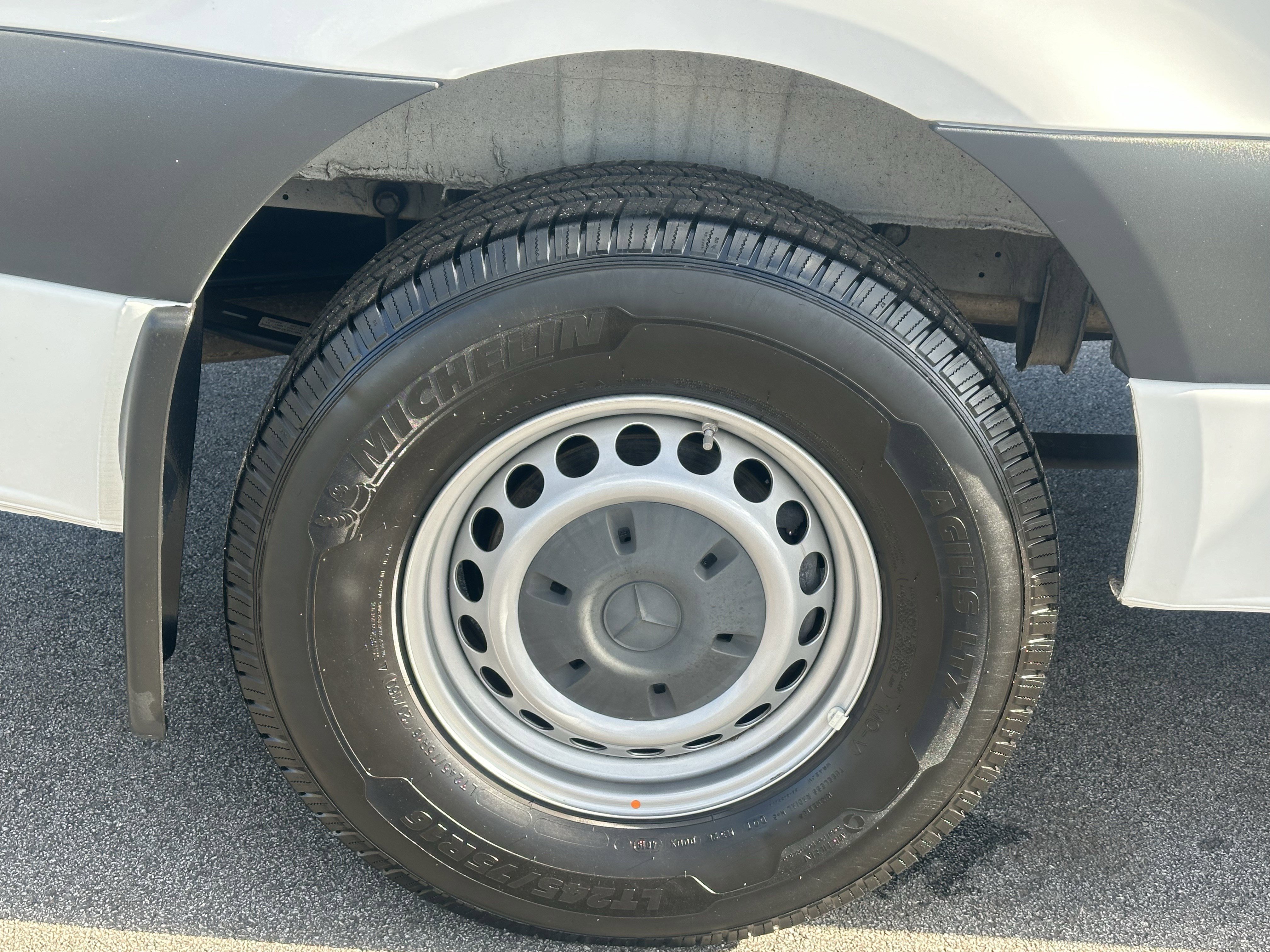 Used 2020 Mercedes-Benz Sprinter 144 Cargo w/ Driver Convenience Package image 19