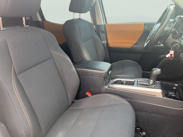 Used 2017 Toyota Tacoma SR5 w/ Tow Package image 21